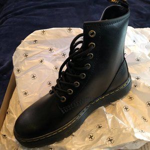 Women's Dr. Martens Shoes Dr.Martens Boots Zavala Combat